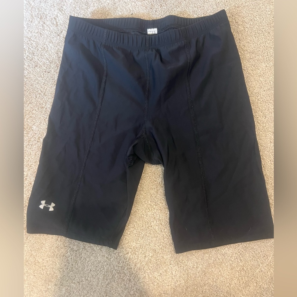 Under Armour biker shorts
